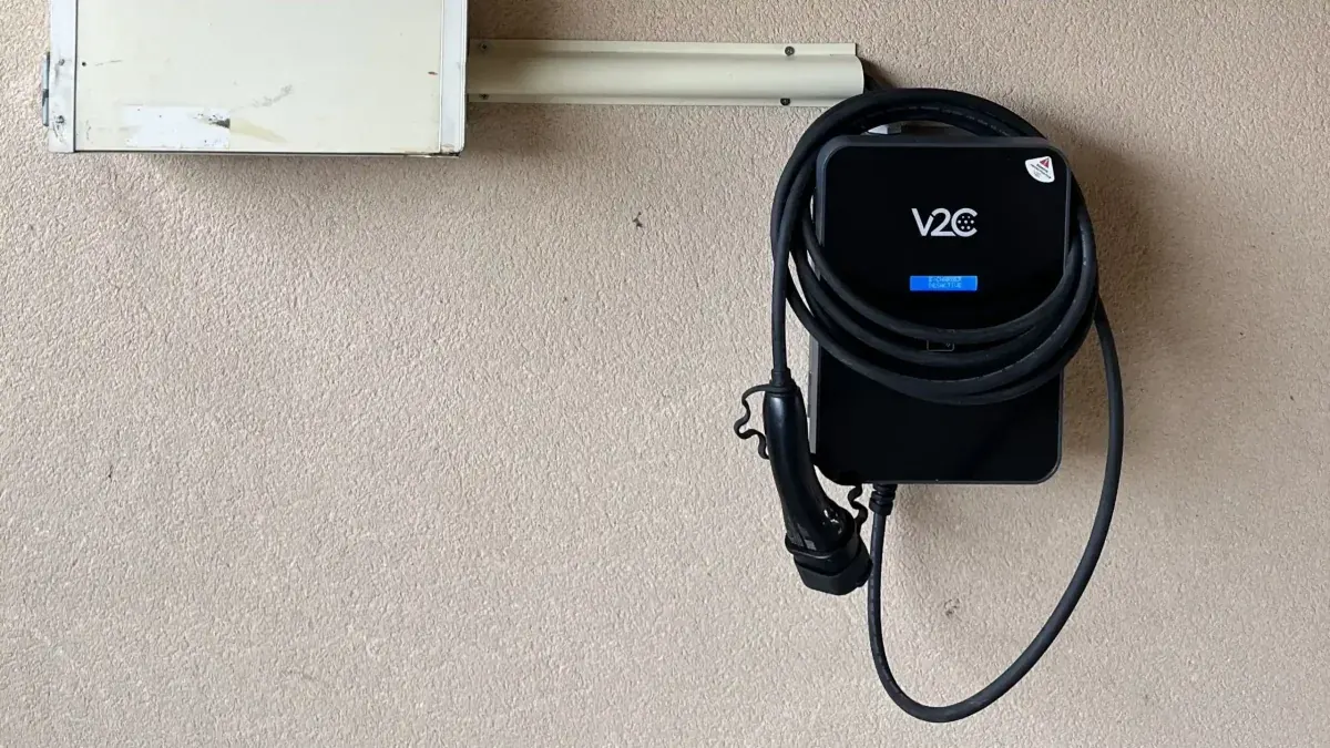 Véhicule SOS électricien ELC Senlis équipé pour astreinte 24h/24 Véhicule SOS électricien ELC Senlis équipé pour astreinte 24h/24